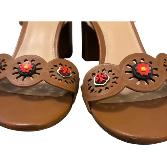 Tory Burch Marguerite Perforated Cutout Floral Chunk Heel Sandals Size 6.5 - Picture 5 of 13